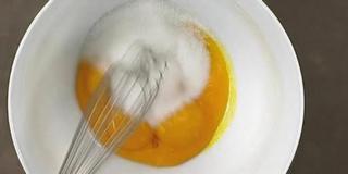 Crème Brûlée - žloutky